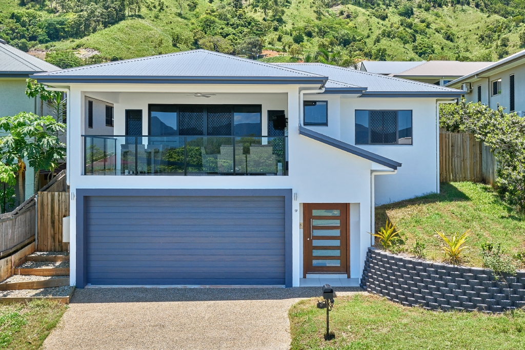 3 Barringtonia Place