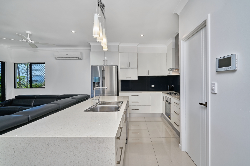 3 Barringtonia Place