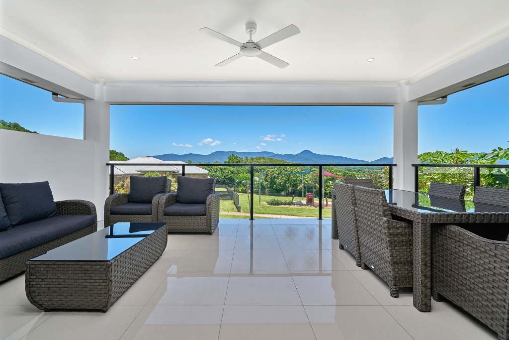 3 Barringtonia Place