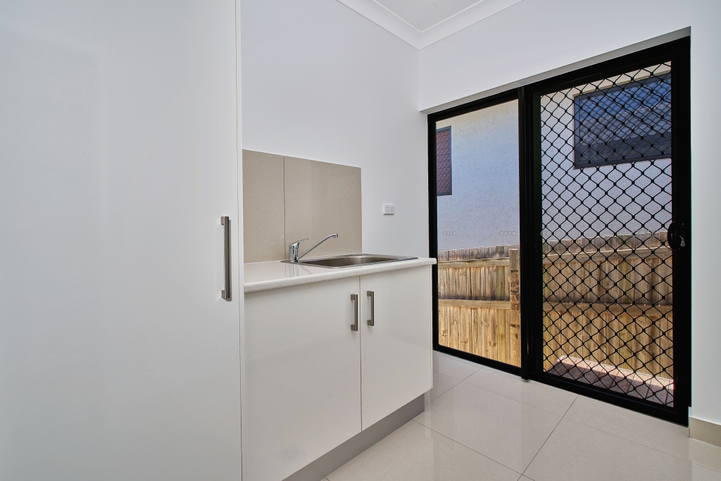 17 Barringtonia Place